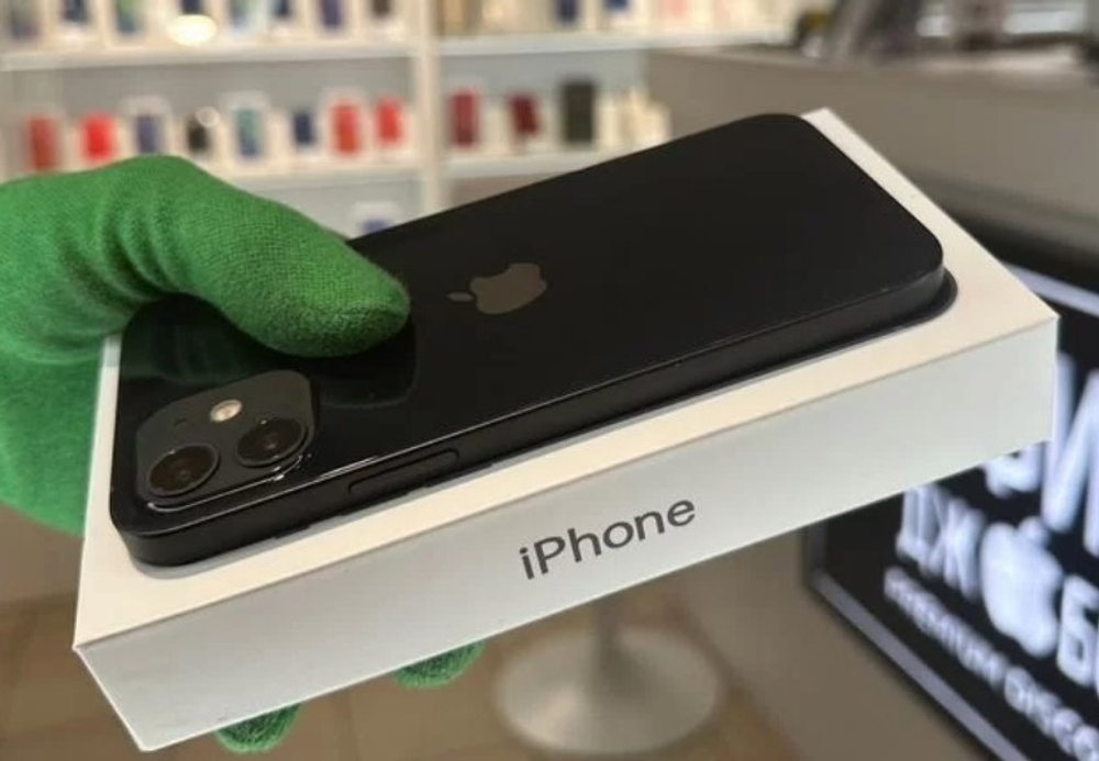 iPhone 12 64 ГБ б/у
