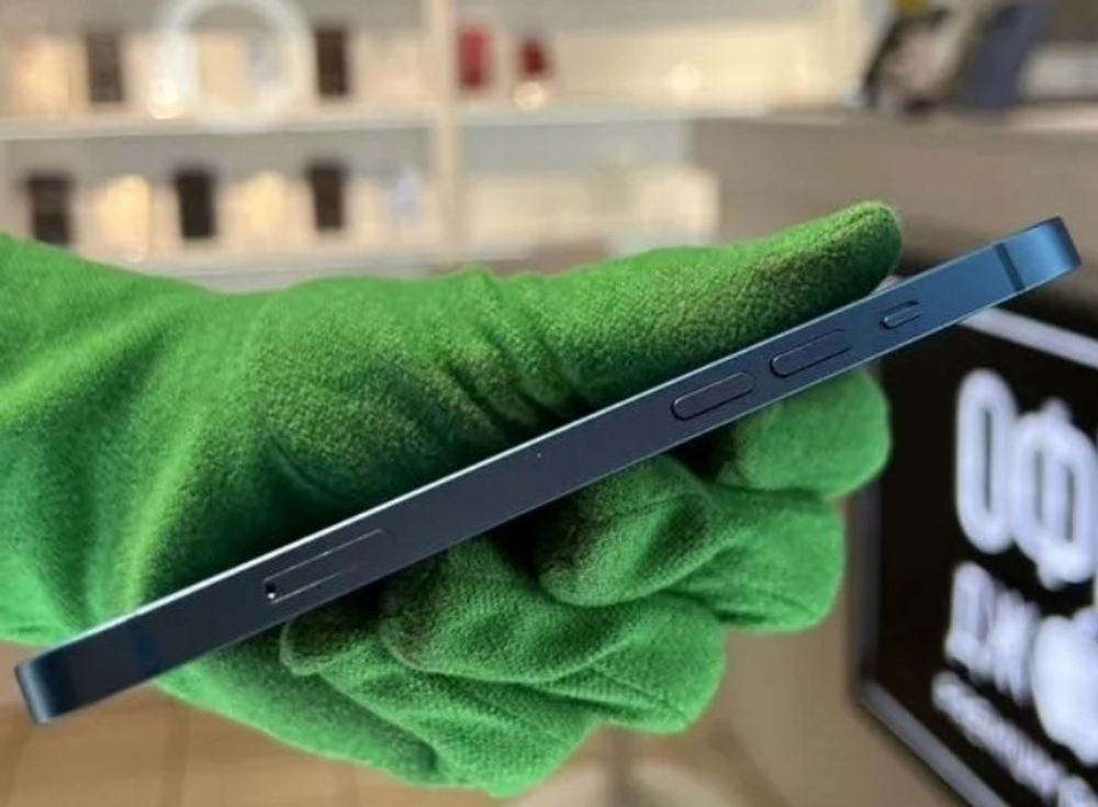 iPhone 13, 256 ГБ б/у