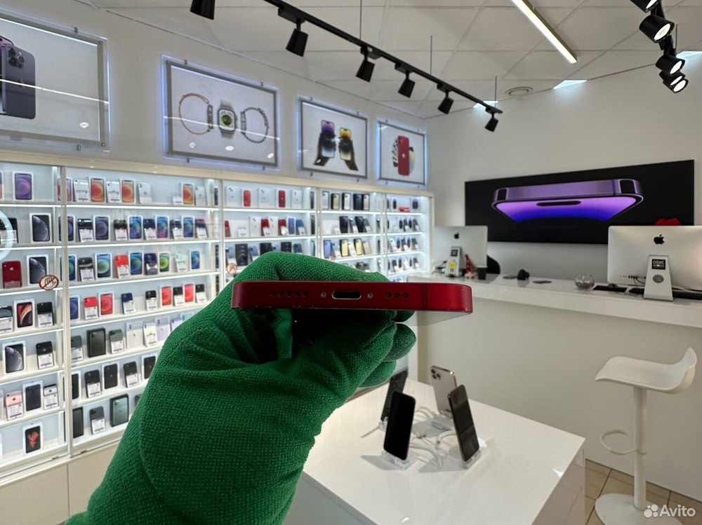 iPhone 13, 128 ГБ б/у
