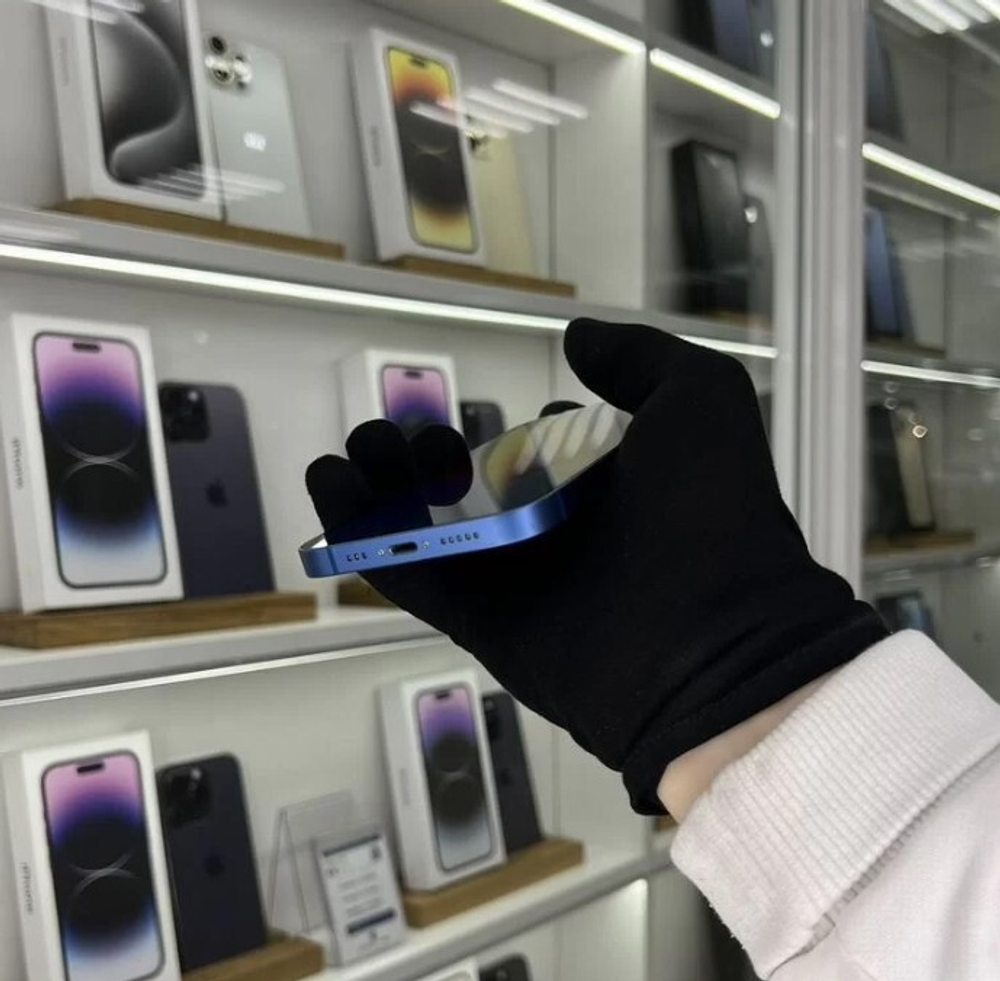 iPhone 13, 128 ГБ б/у
