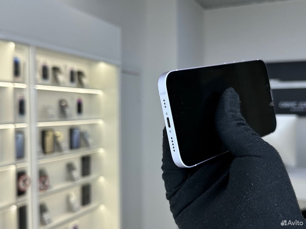 iPhone 14, 256 ГБ б/у