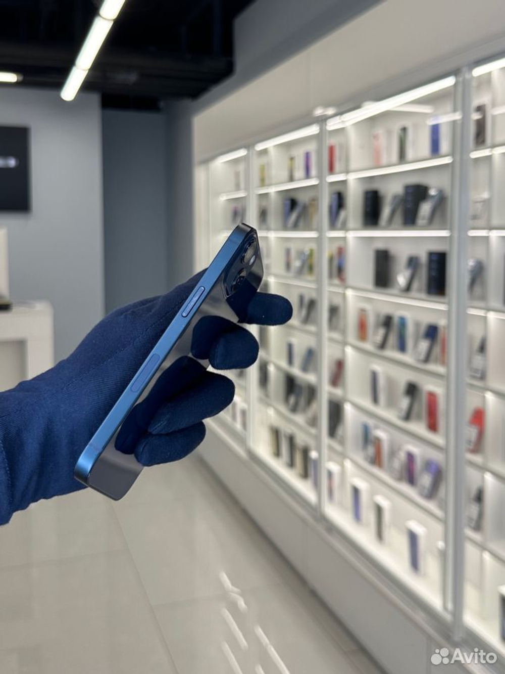 iPhone 13, 256 ГБ б/у