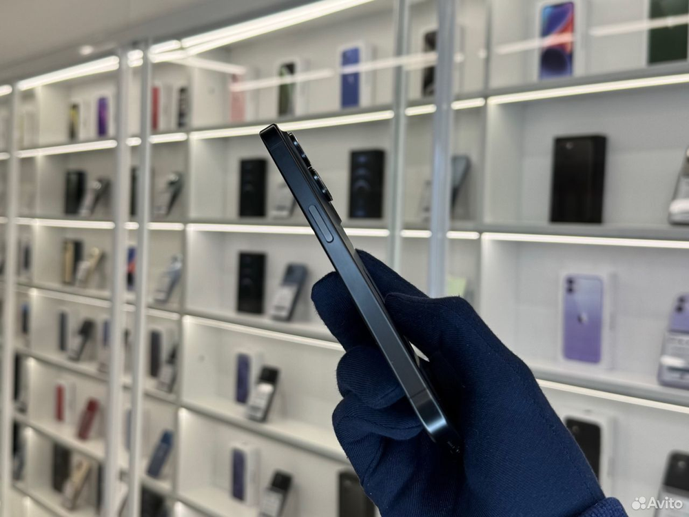 iPhone 15 Pro, 256 ГБ б/у