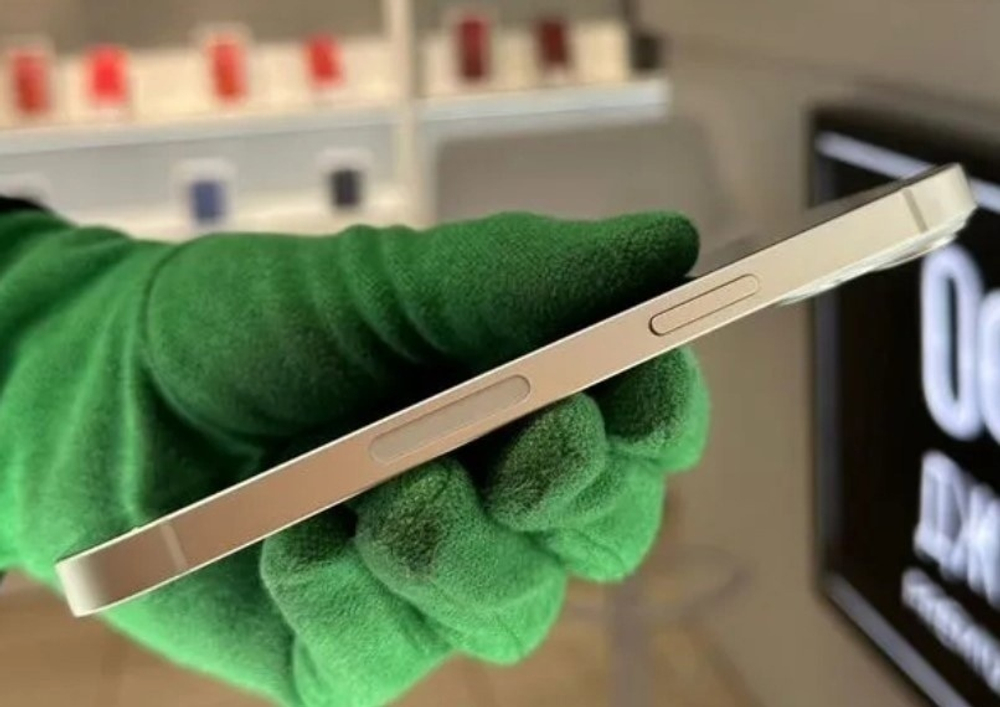 iPhone 14 128 ГБ б/у