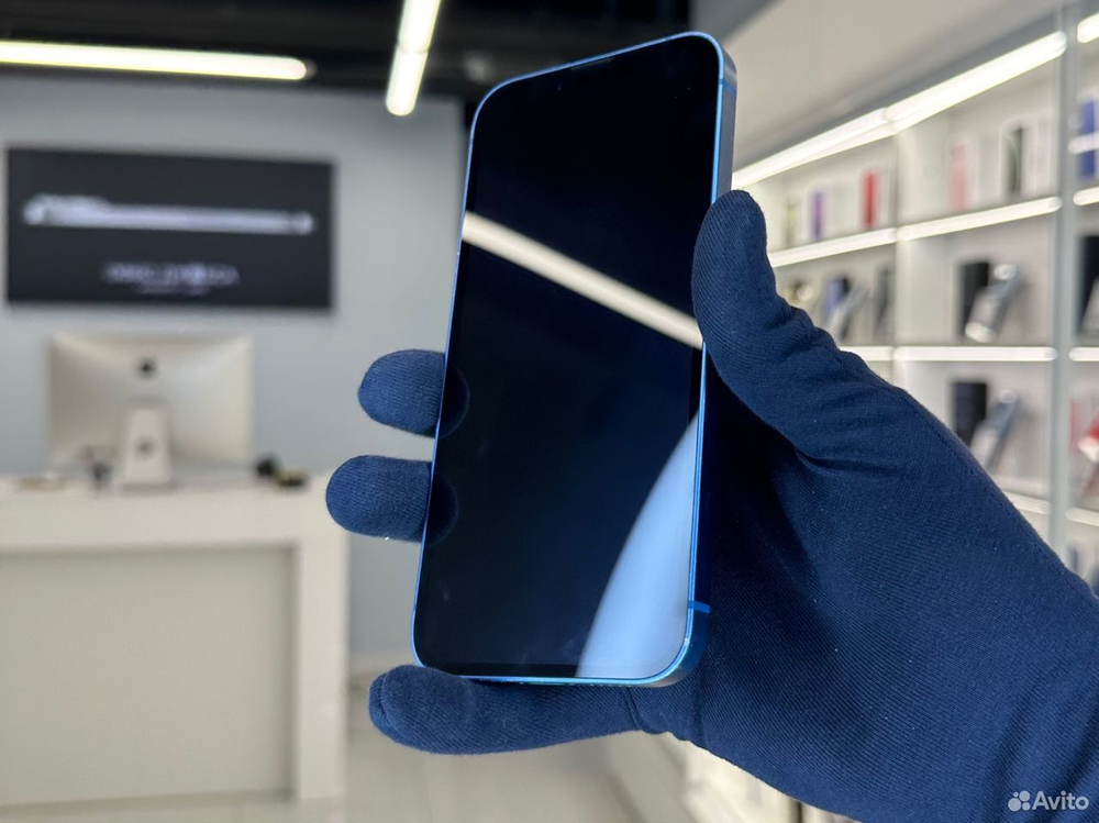 iPhone 13, 256 ГБ б/у