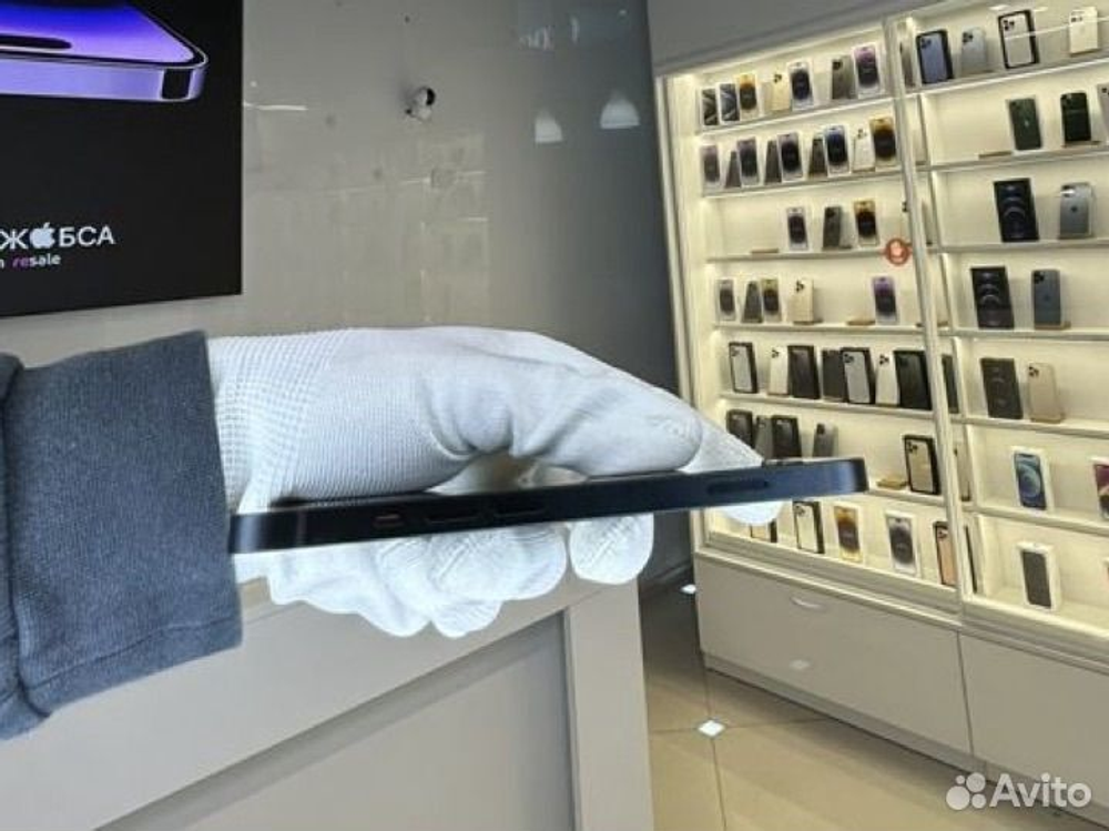 iPhone 13, 256 ГБ б/у