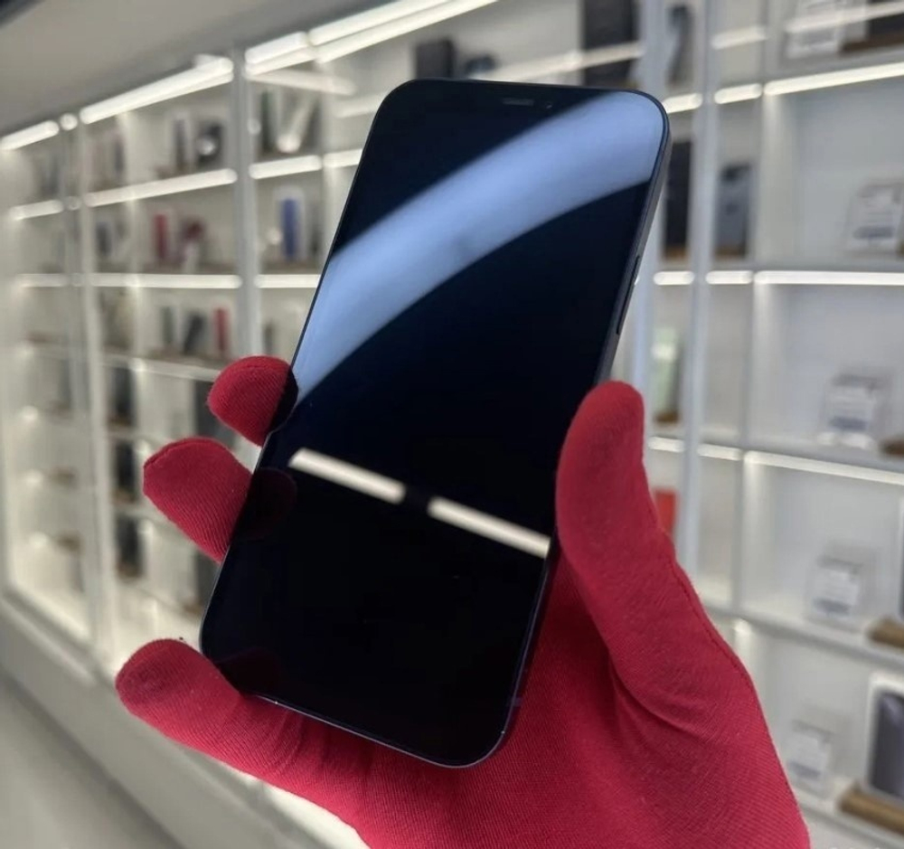 iPhone 12, 64 ГБ б/у