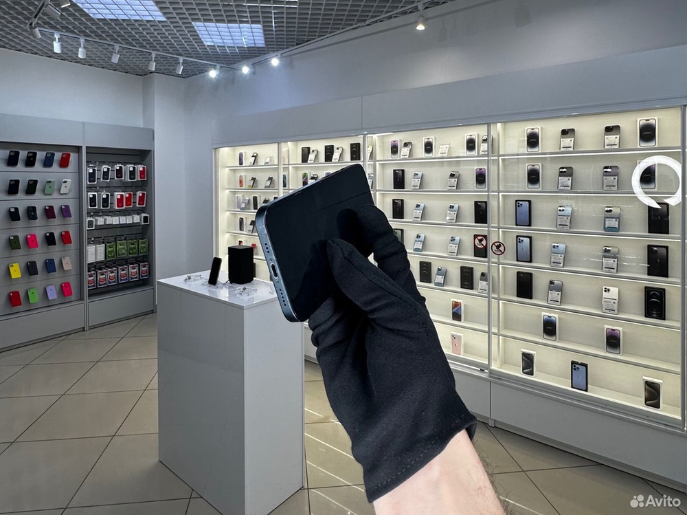 iPhone 13, 128 ГБ б/у