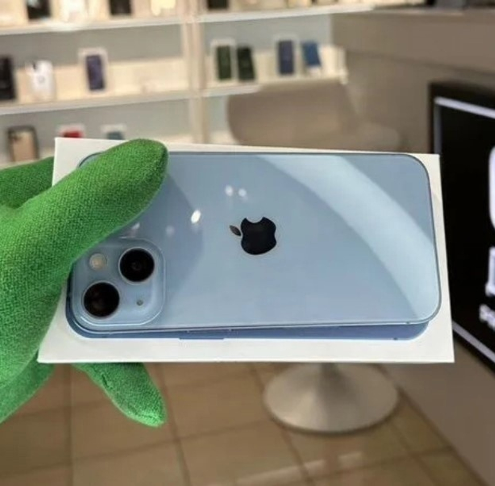 iPhone 14, 256 ГБ б/у