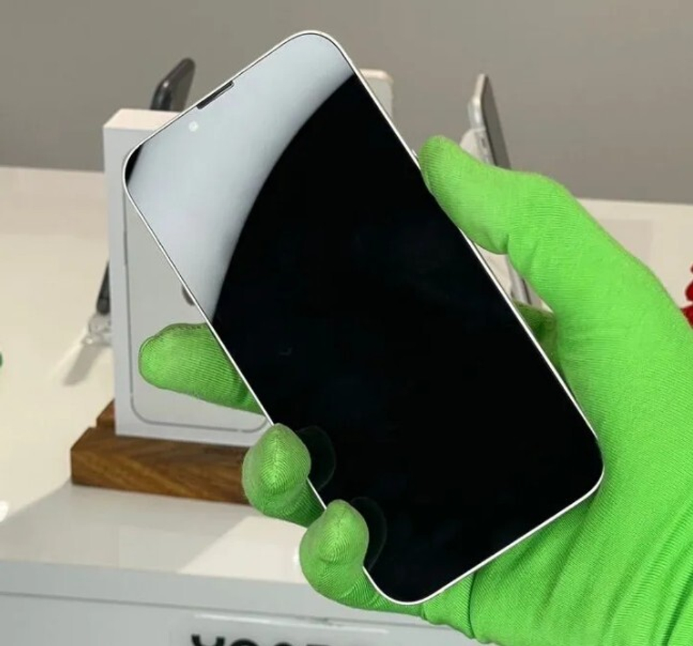 iPhone 13, 256 ГБ б/у