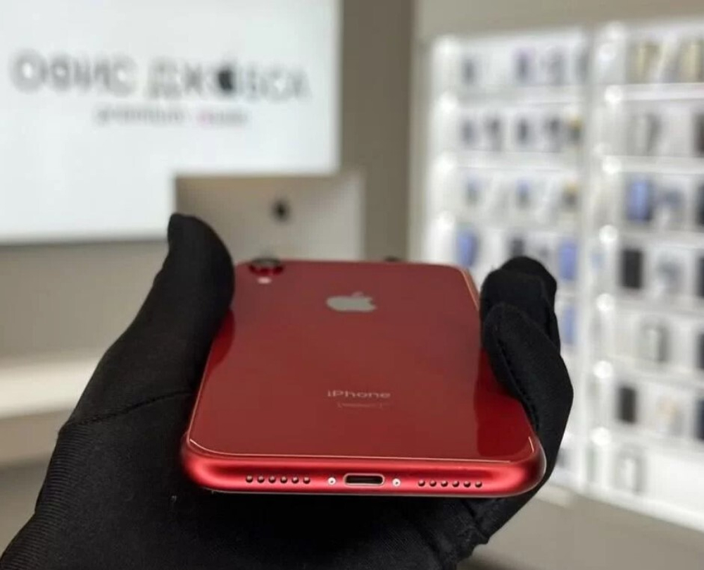 iPhone XR, 128 ГБ б/у
