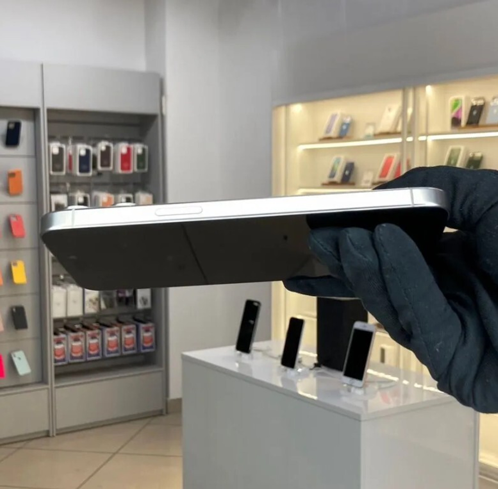 iPhone 15 Pro Max, 256 ГБ б/у