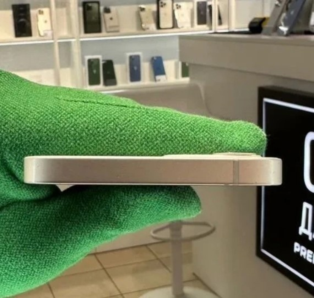 iPhone 12 64 ГБ б/у