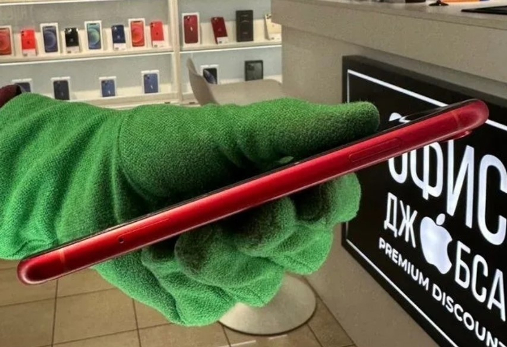 iPhone XR, 64 ГБ б/у