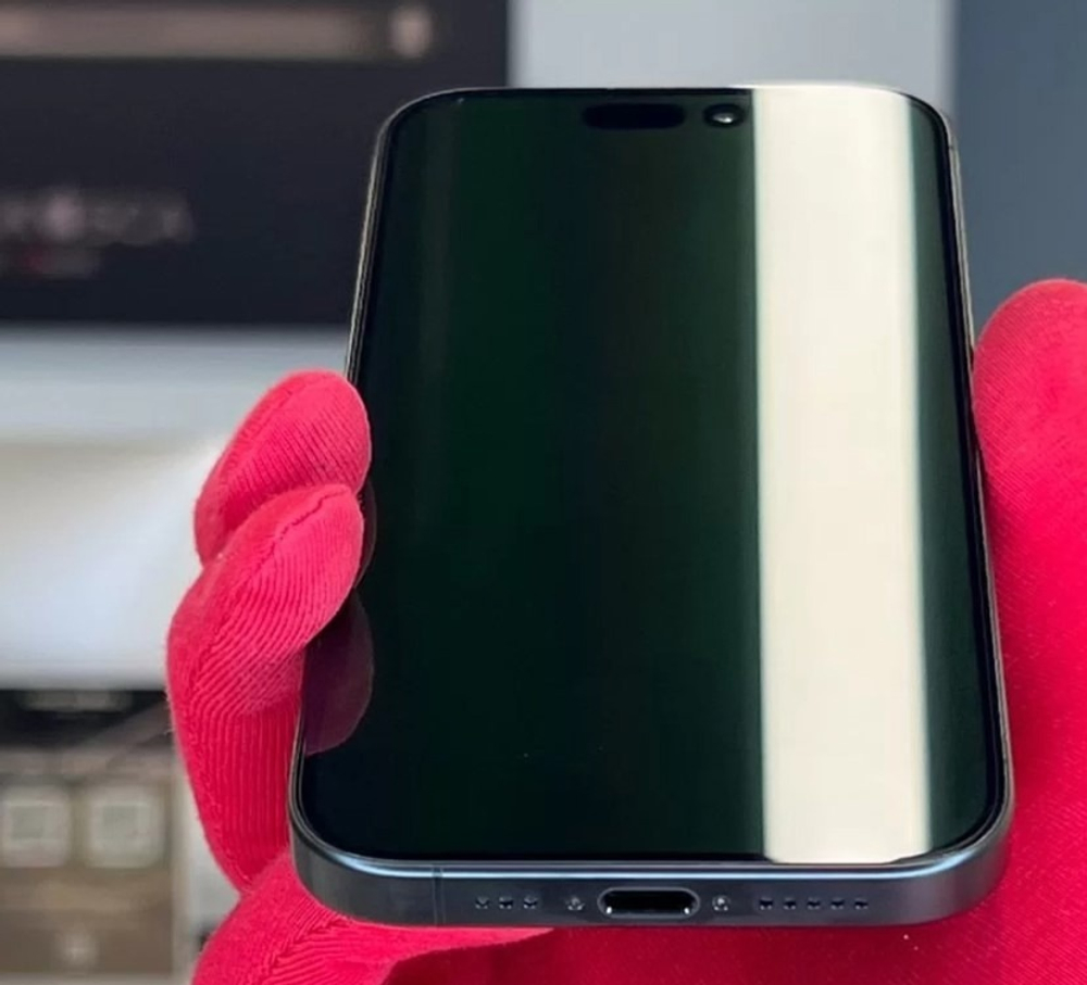 iPhone 15 Pro, 128 ГБ б/у