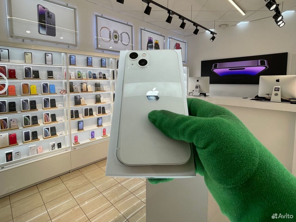 iPhone 13, 128 ГБ б/у