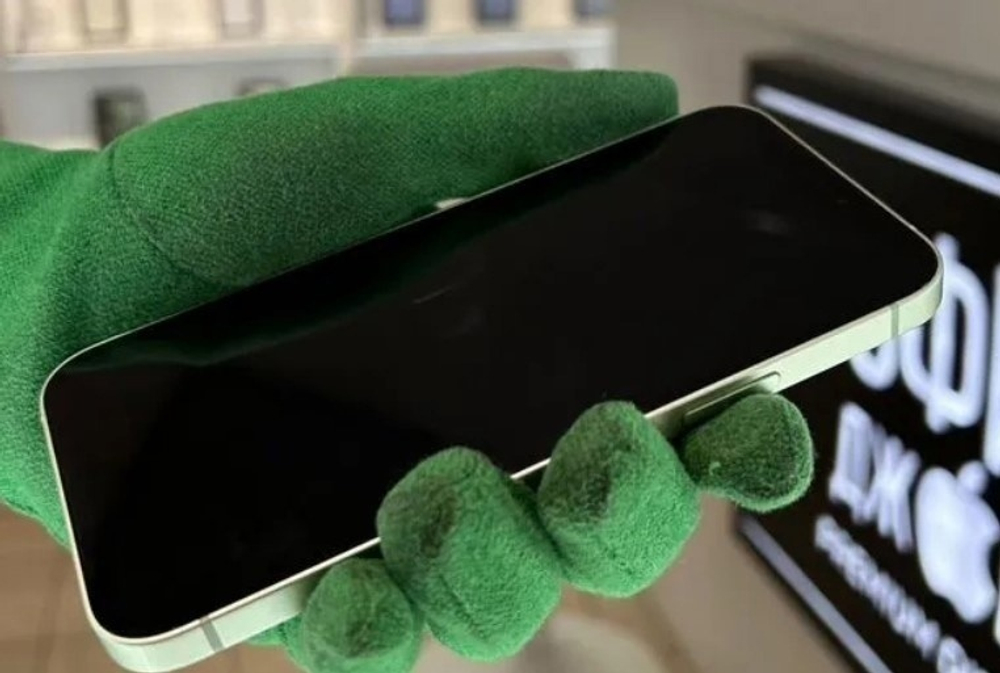 iPhone 12 64 ГБ б/у