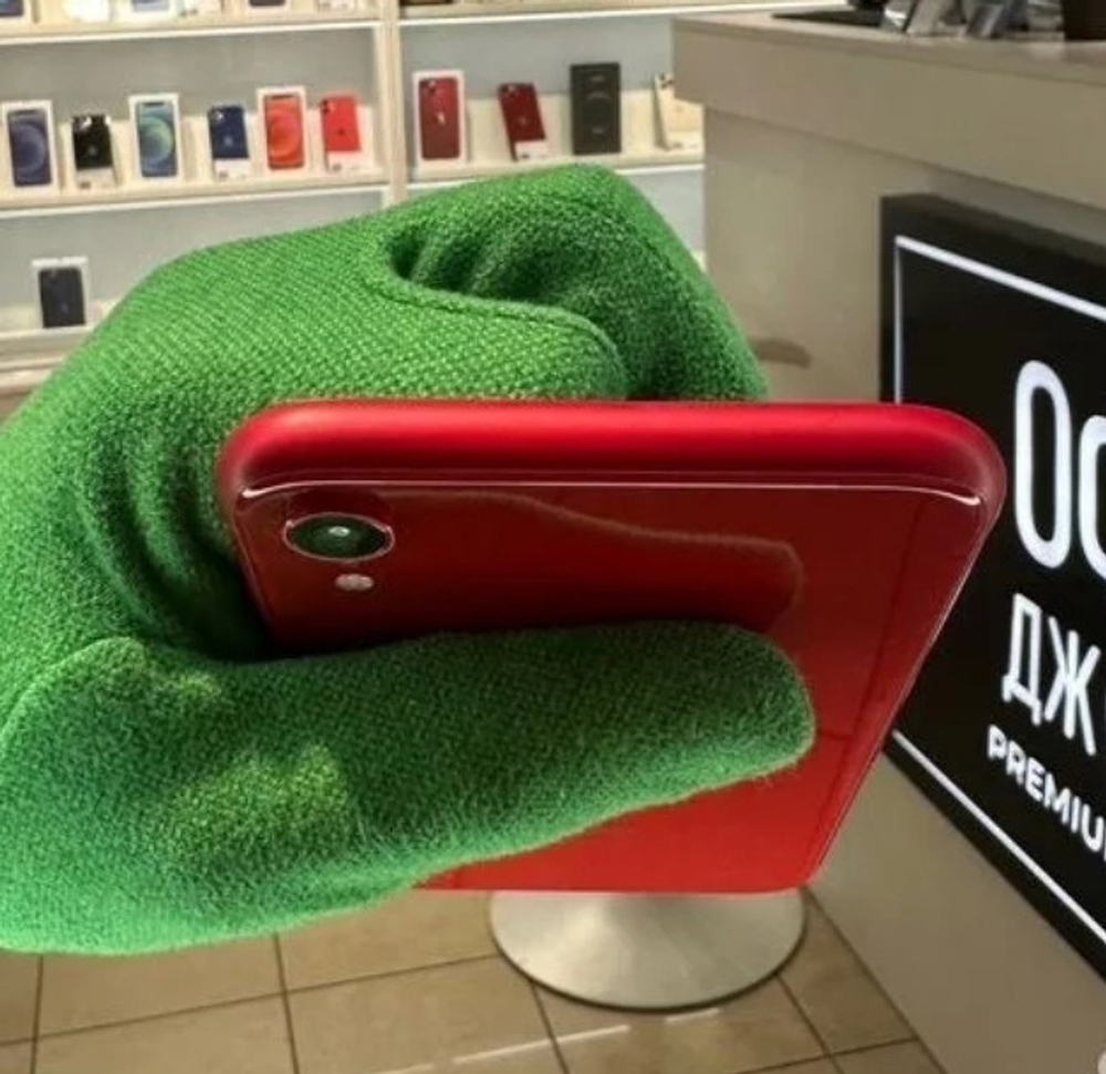 iPhone XR, 64 ГБ б/у