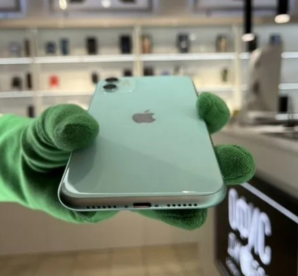 iPhone 11 64 ГБ б/у