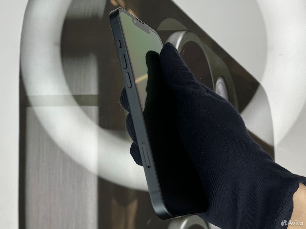 iPhone 13, 128 ГБ б/у
