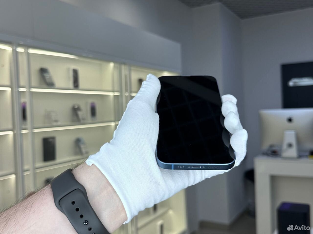 iPhone 14, 256 ГБ б/у