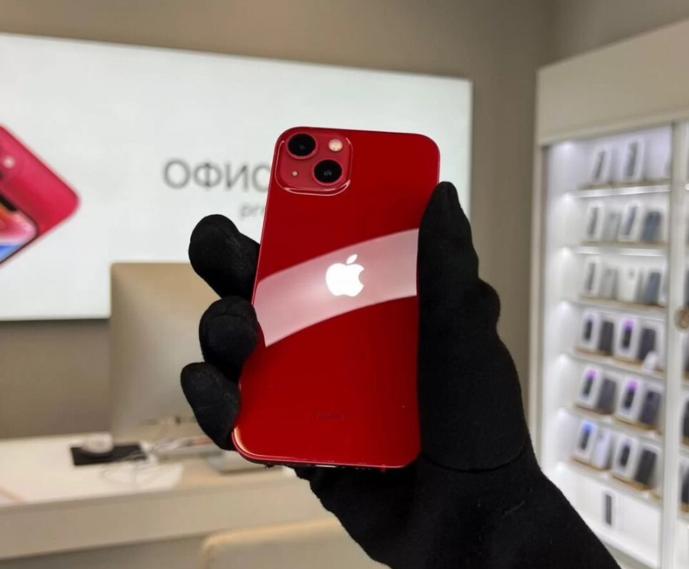 iPhone 13, 128 ГБ б/у