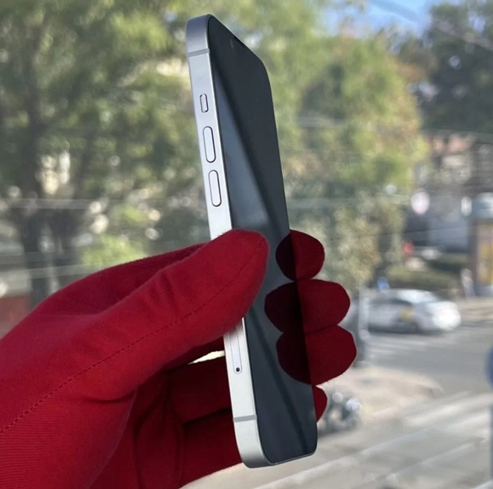 iPhone 14, 256 ГБ б/у