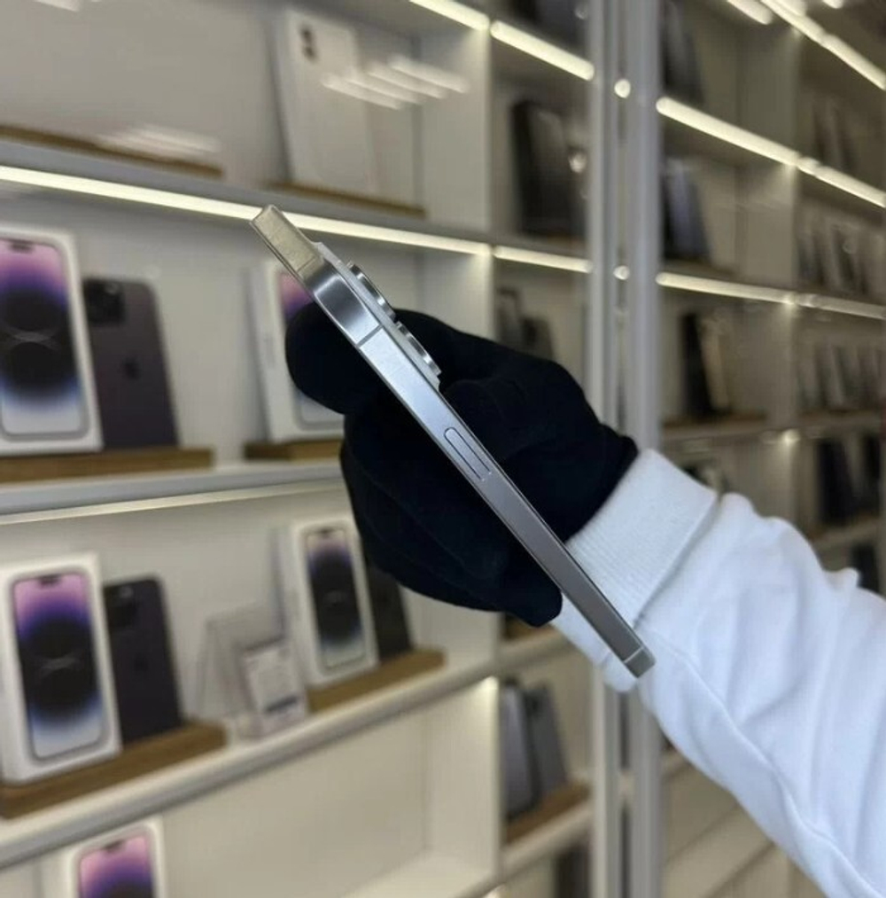 iPhone 15 Pro, 128 ГБ б/у