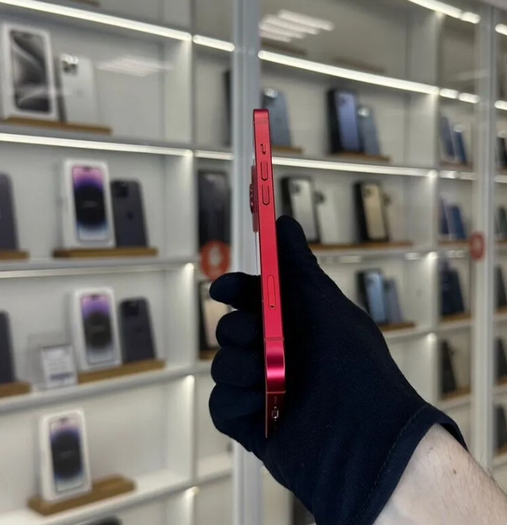 iPhone 13, 256 ГБ б/у